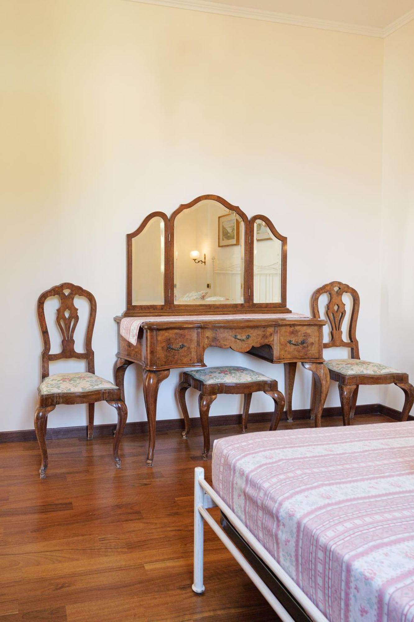 Casa Navla' Appartamenti "Ulivi"- "Fiori" -"Velieri"-"Luna"-"Nido"-"Taverna" Tignale Zewnętrze zdjęcie